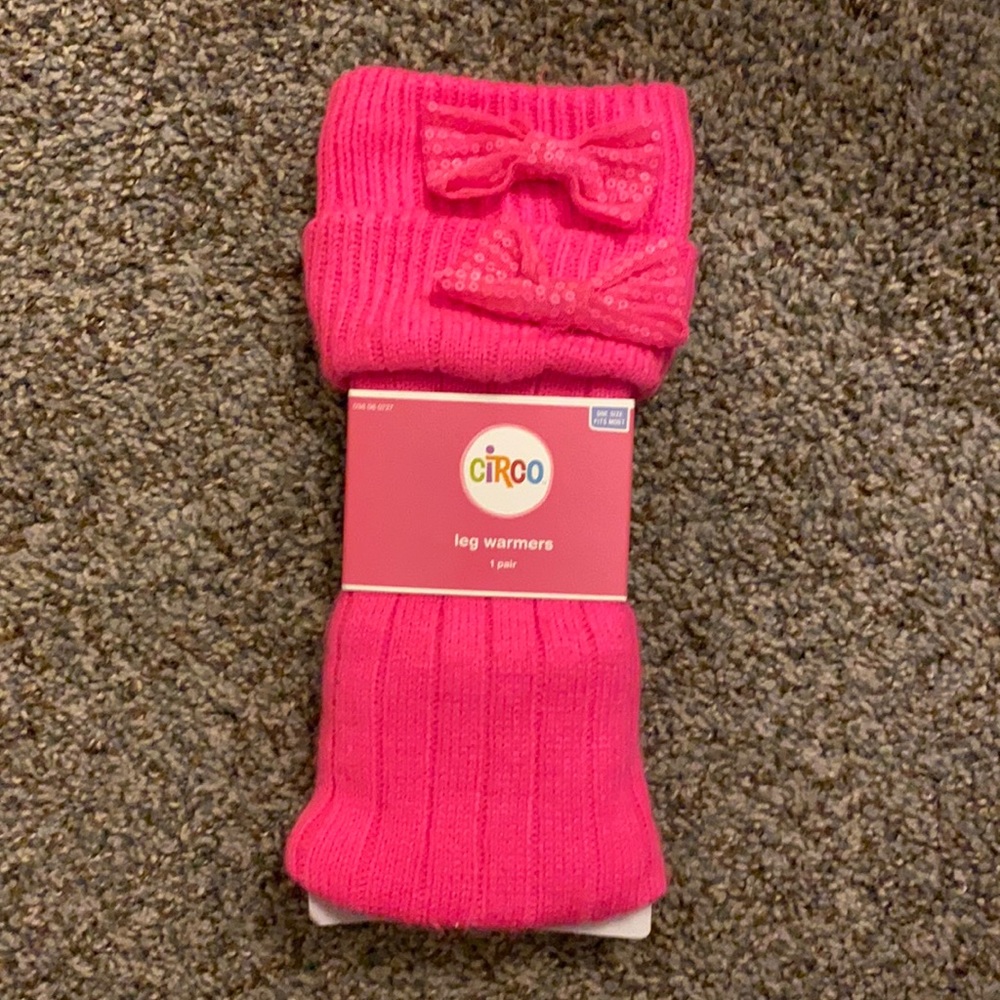 One pair. Pink Leg Warmers. One Size Fits Most.